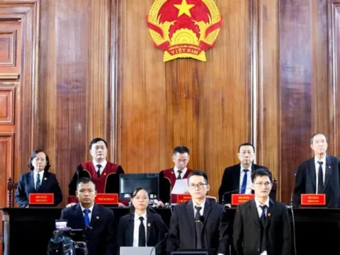 Xét xử vụ Công ty Alibaba: Tòa ngưng nhận đơn của bị hại