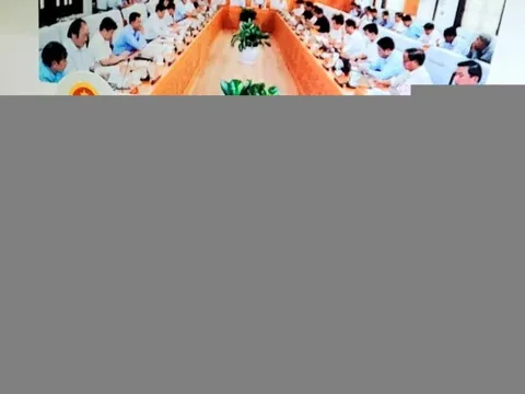 Huế: Chủ tịch tỉnh đối thoại với dân qua Facebook