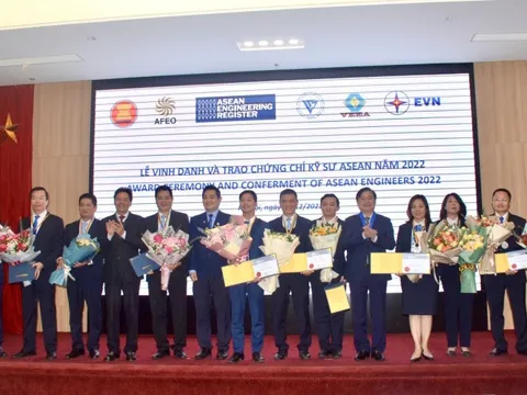 109 kỹ sư Việt được nhận chứng chỉ kỹ sư chuyên nghiệp ASEAN