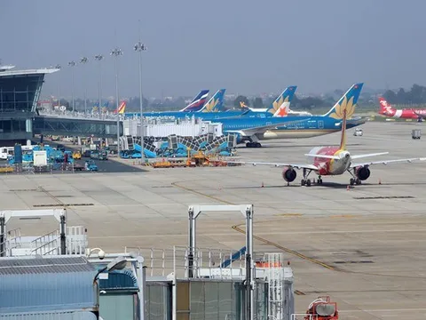 Bảo đảm an ninh an toàn, chất lượng dịch vụ hàng không dịp cao điểm Tết