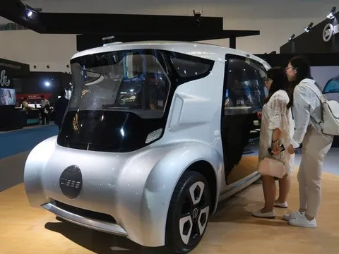 Twitter cấm các tài khoản quảng bá mạng xã hội khác