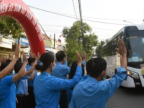 Nhiều doanh nghiệp ở Đồng Nai hỗ trợ vé xe 50-100% đưa công nhân về quê ăn Tết sớm