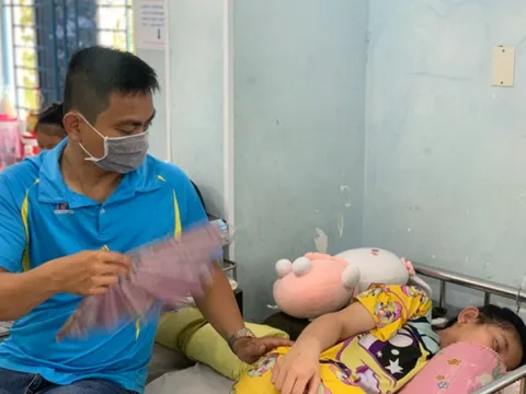 Cảnh báo: Gia tăng trẻ mắc viêm màng não?