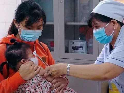 TP.HCM lại ‘khát’ vắc xin tiêm chủng mở rộng và vắc xin dịch vụ