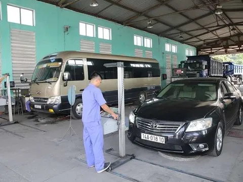 Cương quyết xử lý cán bộ đăng kiểm vi phạm