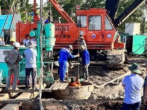 Vụ bé trai lọt vào trụ bê tông ở Đồng Tháp: Xác định nạn nhân đã tử vong