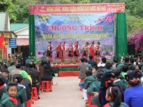 Xuân biên phòng ấm lòng dân bản