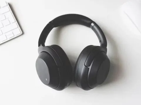 Những chiếc tai nghe tệ nhất