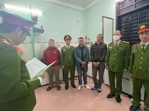 Hai đối tượng từ Hà Nội vào Huế cho vay lãi "cắt cổ" sa lưới