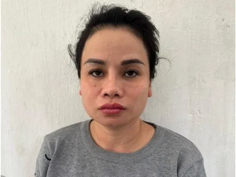 Hà Nội: Bắt "bà trùm" tín dụng đen khu vực chợ Biên Giang