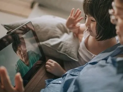 “Ăn Tết với gia đình, nhưng mà online”