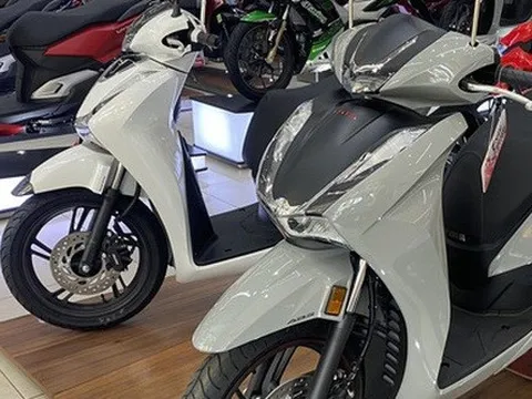Thị trường xe tay ga diễn biến lạ những ngày cận Tết