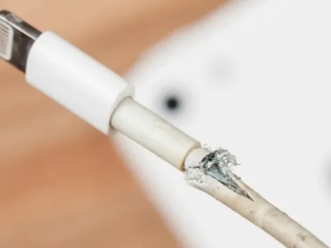Lý do cáp sạc Apple thường xuyên bị đứt