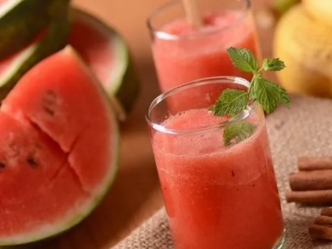 23 món ăn, uống dễ tìm giúp hồi sức sau cơn say ngày Tết