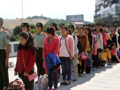 Hành trình trốn chạy khỏi đất khách quê người của cô dâu Việt