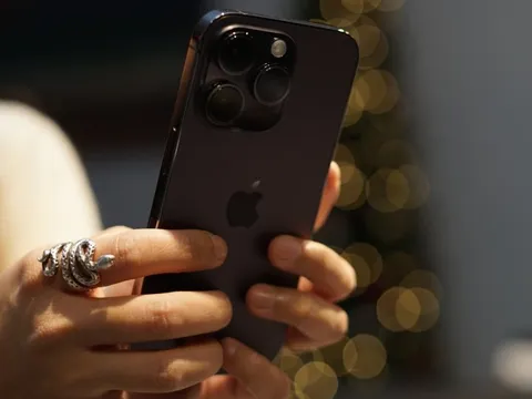 Người dùng mất kiên nhẫn với iPhone 14 Pro Max: 'Đây là chiếc iPhone nhiều lỗi nhất tôi từng sử dụng'