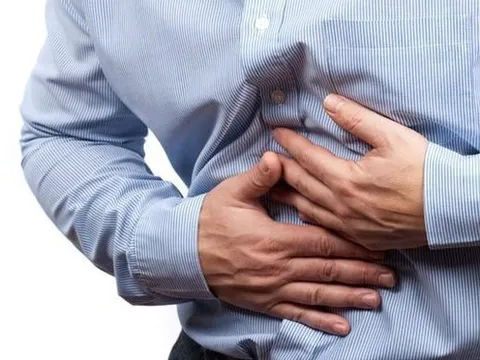 Nhận biết triệu chứng viêm tụy cấp, tránh nhầm lẫn với bệnh tiêu hóa
