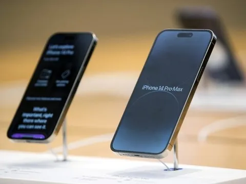 Bộ Công Thương yêu cầu giải trình việc phải nhập iPhone 14 kèm các sản phẩm khác