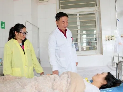 Nguyên nhân khiến người phụ nữ tăng cân nhanh, bụng to như bầu 7 tháng