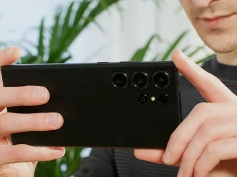 Chi tiết nhỏ này hé lộ cách Galaxy S23 bí mật "đánh bại" iPhone theo một cách ít ai ngờ