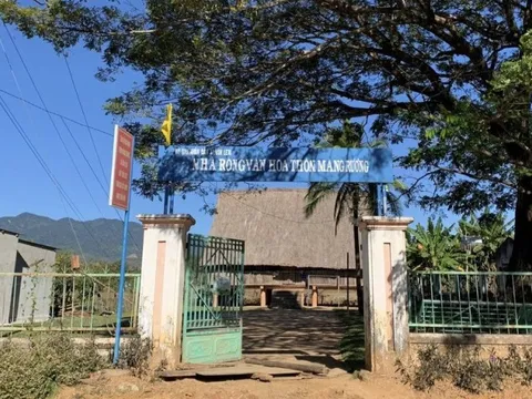 Kon Tum: Tấm lòng vàng của những người dân nghèo