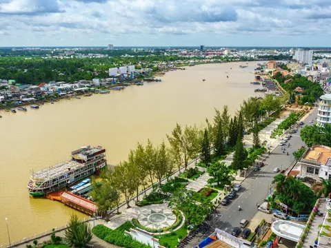 Lấy ý kiến đại diện cộng đồng dân cư, tổ chức, cá nhân liên quan trong khai thác, sử dụng tài nguyên nước