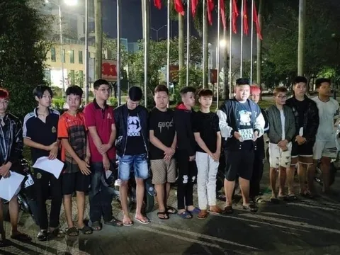 Thừa Thiên-Huế: Tạm giữ 14 đối tượng lạng lách, đánh võng