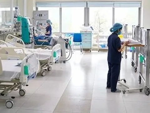 Liên tiếp bệnh nhân nhập viện do thời tiết nồm ẩm