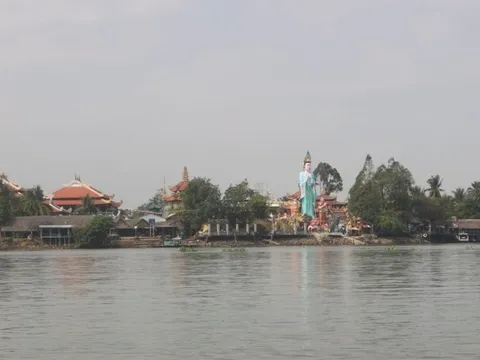 Đồng Nai: Những bến đò vắng khách sau tai nạn lật thuyền