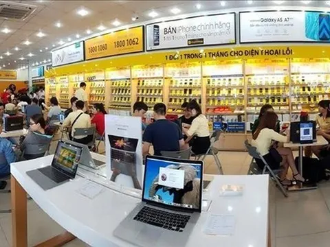 Tại sao mua hàng của Apple, Samsung, Panasonic, LG,... Thế giới di động lại phải cho các ông lớn này "nợ" tới hàng nghìn tỷ đồng?