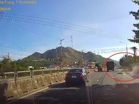 Quân khu 5 điều tra vụ xe biển đỏ không dừng lại sau tai nạn giao thông
