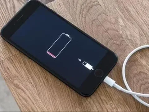 Cách sạc pin điện thoại mới mua đúng nhất để không bị chai pin