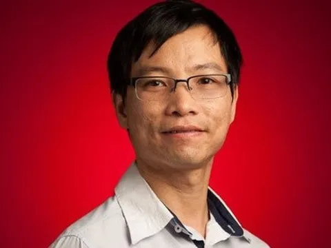 Chân dung người Việt có công tạo ra thuật toán cả Google và ChatGPT đều dựa vào phát triển