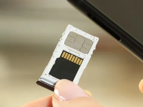 4 cách tháo lắp SIM vô cùng đơn giản trên iPhone không cần que chọc