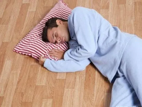 Trước thềm cuộc họp quan trọng của Thủ tướng về giải pháp phát triển lành mạnh thị trường BĐS, cổ phiếu DN bất động sản PDR, NVL, KHG… cùng giảm sàn la liệt
