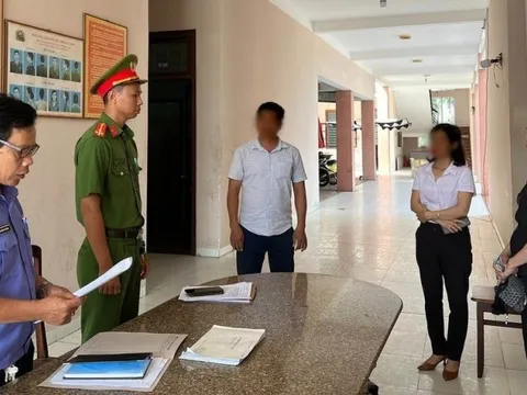 Bà Rịa - Vũng Tàu: Bắt nguyên Hiệu trưởng và kế toán trường tiểu học