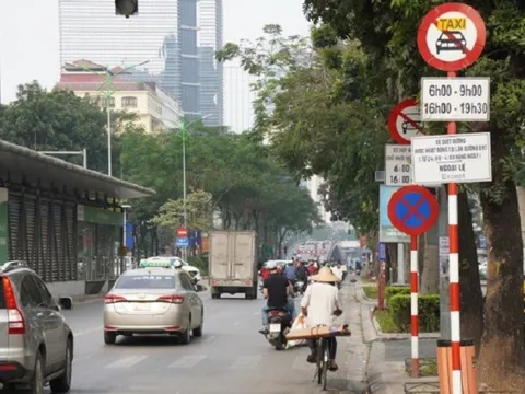 Hà Nội: Cần xem xét lại việc cấm taxi trên nhiều tuyến phố
