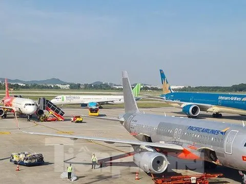 Rà soát giấy phép bay của các hãng hàng không