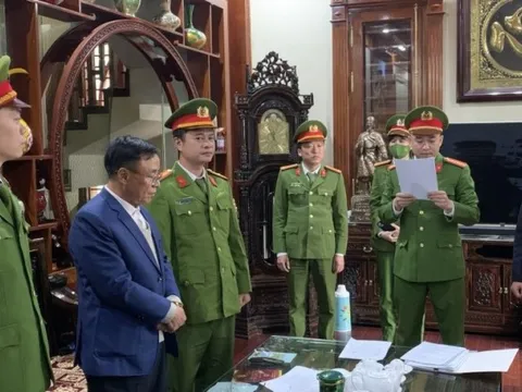 Bắt nguyên Phó Chủ tịch và nguyên Giám đốc Sở TN&MT tỉnh Hà Nam