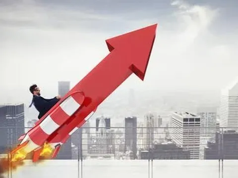 Nhóm cổ phiếu bất động sản, đầu tư công bứt phá, nhiều cổ phiếu tăng trần ngay trong phiên sáng ngày 15/2