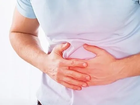 Chuyên gia chỉ ra: 2 nhóm nguyên nhân khiến ung thư đại trực tràng tăng, ăn uống có góp phần