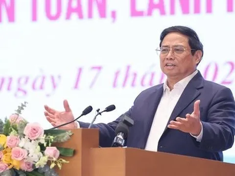 Thủ tướng: Doanh nghiệp bất động sản phải có trách nhiệm với chính mình