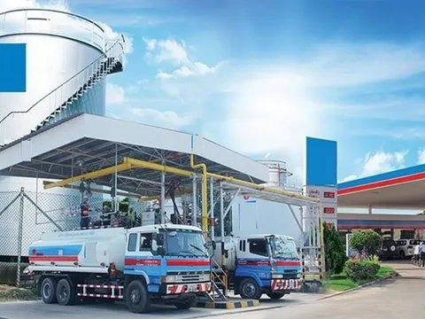 Việt Nam nhập khẩu xăng dầu nhiều nhất của nước nào?