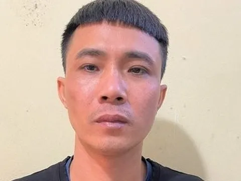 Khởi tố đối tượng ăn mừng được ra tù "quá đà"