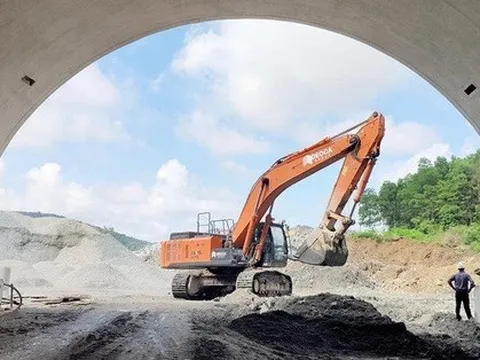 Tình hình tài chính của 5 nhà thầu xây dựng cao tốc Bắc - Nam