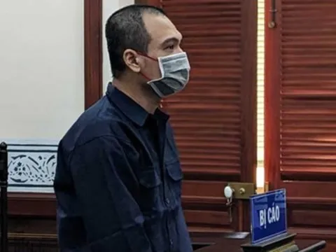 Có nhiều tình tiết giảm nhẹ, cựu thiếu tá công an lãnh 12 tháng tù