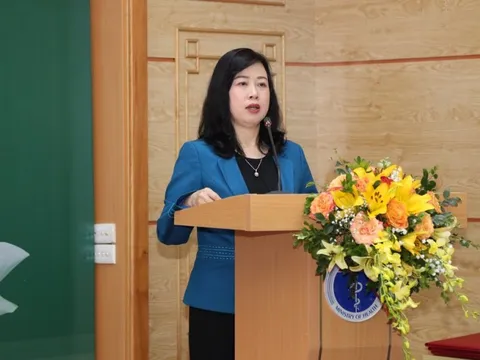 Bộ trưởng Bộ Y tế: Đội ngũ ngành y rất vất vả, luôn thầm lặng hy sinh