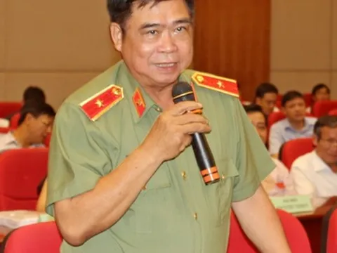 Ông Đỗ Hữu Ca 4 lần nhận tổng 35 tỉ đồng tại nhà riêng từ ông trùm để nhờ chạy án