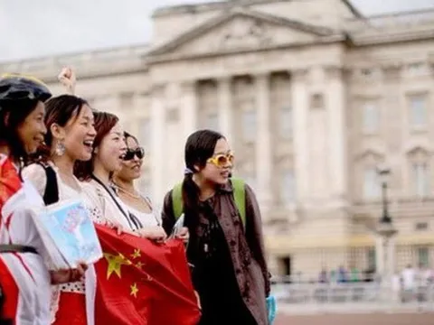 Du lịch Việt ngóng khách Trung Quốc: 'Miếng bánh' tỷ USD khó thay thế?