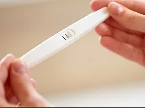 Báo động gia tăng vô sinh do phá thai vị thành niên